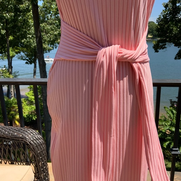 2 Sleeveless Rib MIDI Dresses (Pink and Blue) - Picture 4 of 7